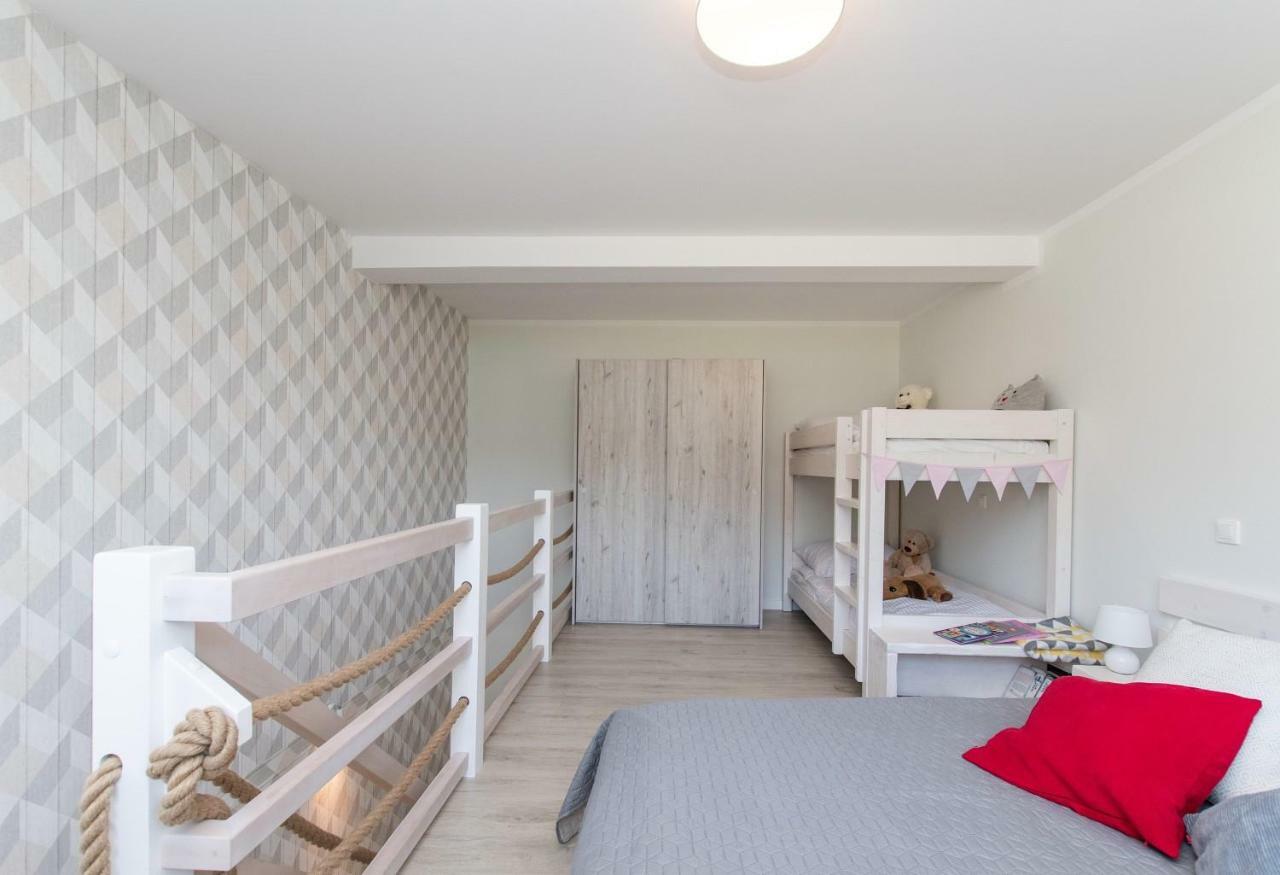 Apartamenty Bieg Устка Екстериор снимка